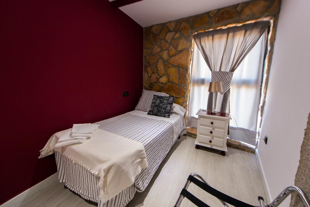 Apartamentos Los Angeles Alcañiz Buitenkant foto